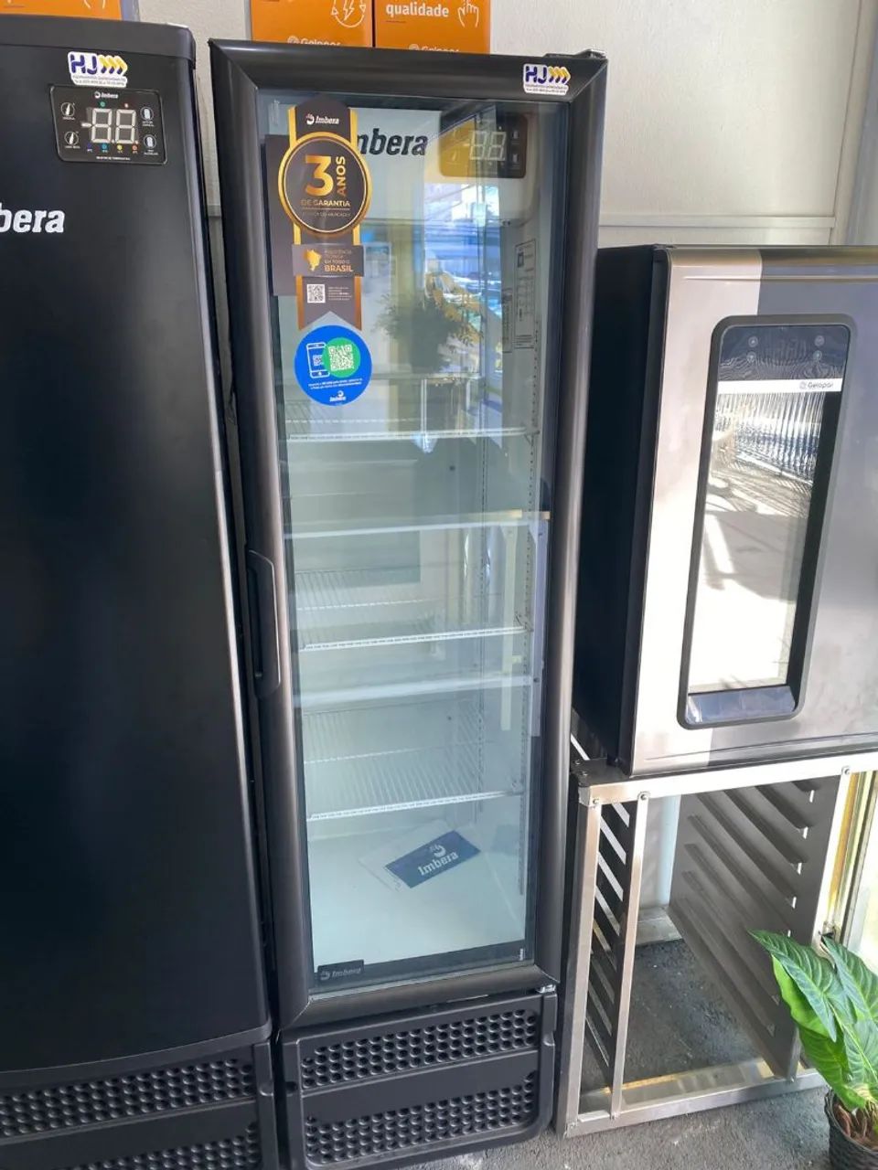 NZ. Cervejeira slim 230 litros IMBERA 