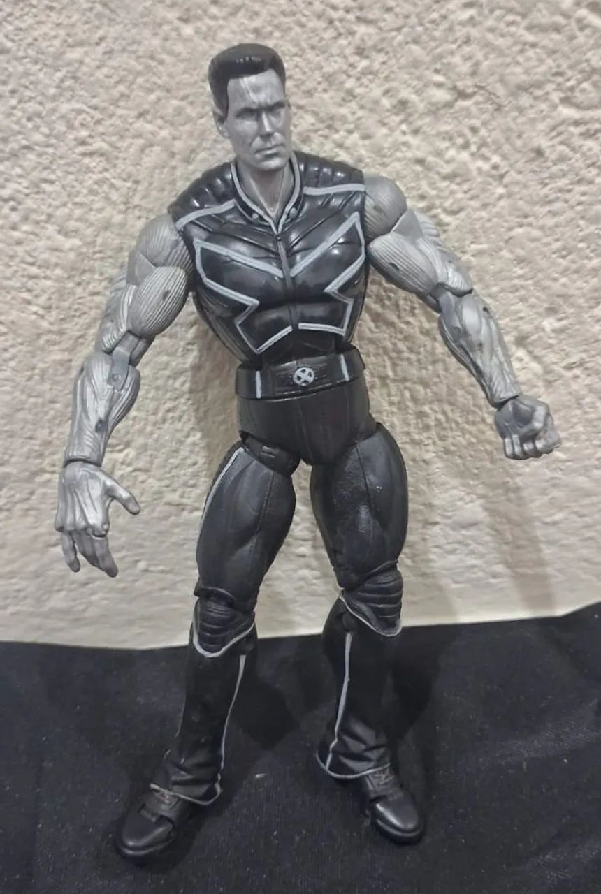action figure marvel legends colossus x-men marvel - Hobbies e