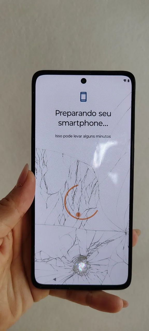 Motivo se venda tela trincada. Funciona perfeitamente.  - Foto 5