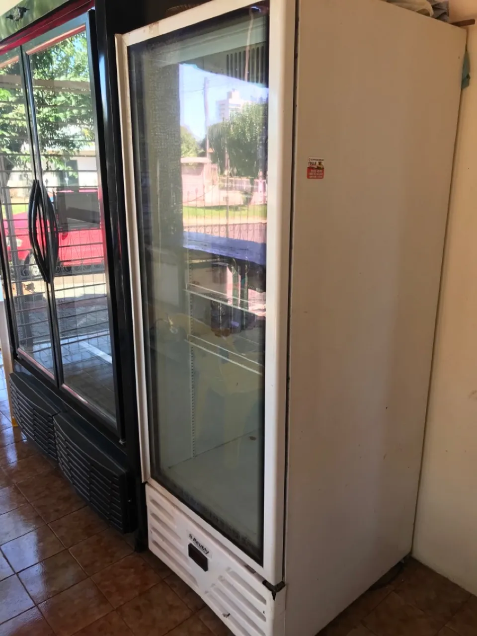 Freezer Expositora cerveja -Reubby