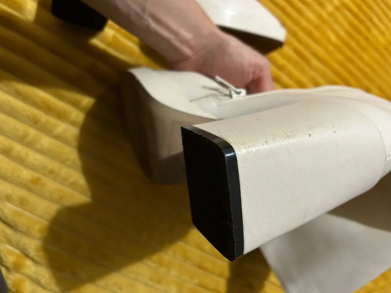 Bota Arezzo off white - Foto 3