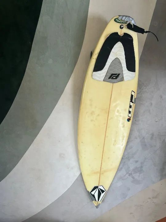 Prancha Autografada por Gabriel Medina e Ricardo Martins - Edição Exclusiva Volcom 5?6? - Foto 5