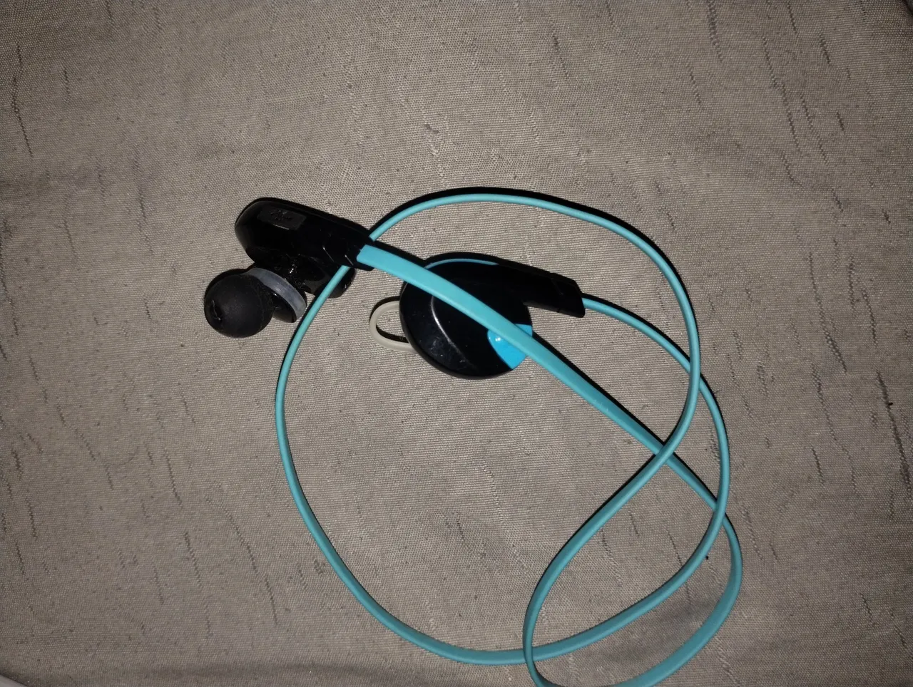 Fone de ouvido Bluetooth intra-auricular