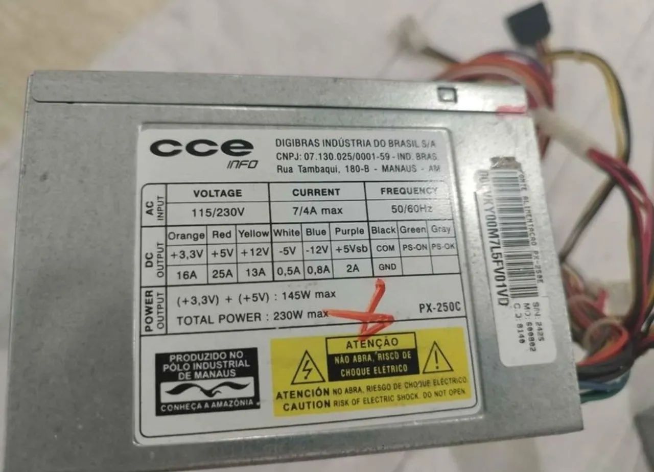 Fonte ATX usada excelente nenhum dethalhe