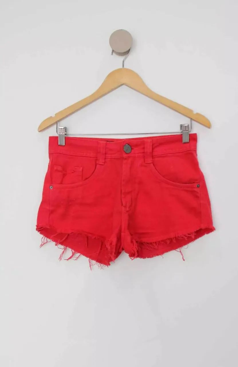 Shorts Desfiado Lança Perfume 34