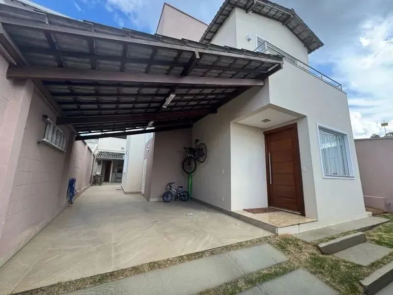 CASA NA VILA BELIZÁRIO