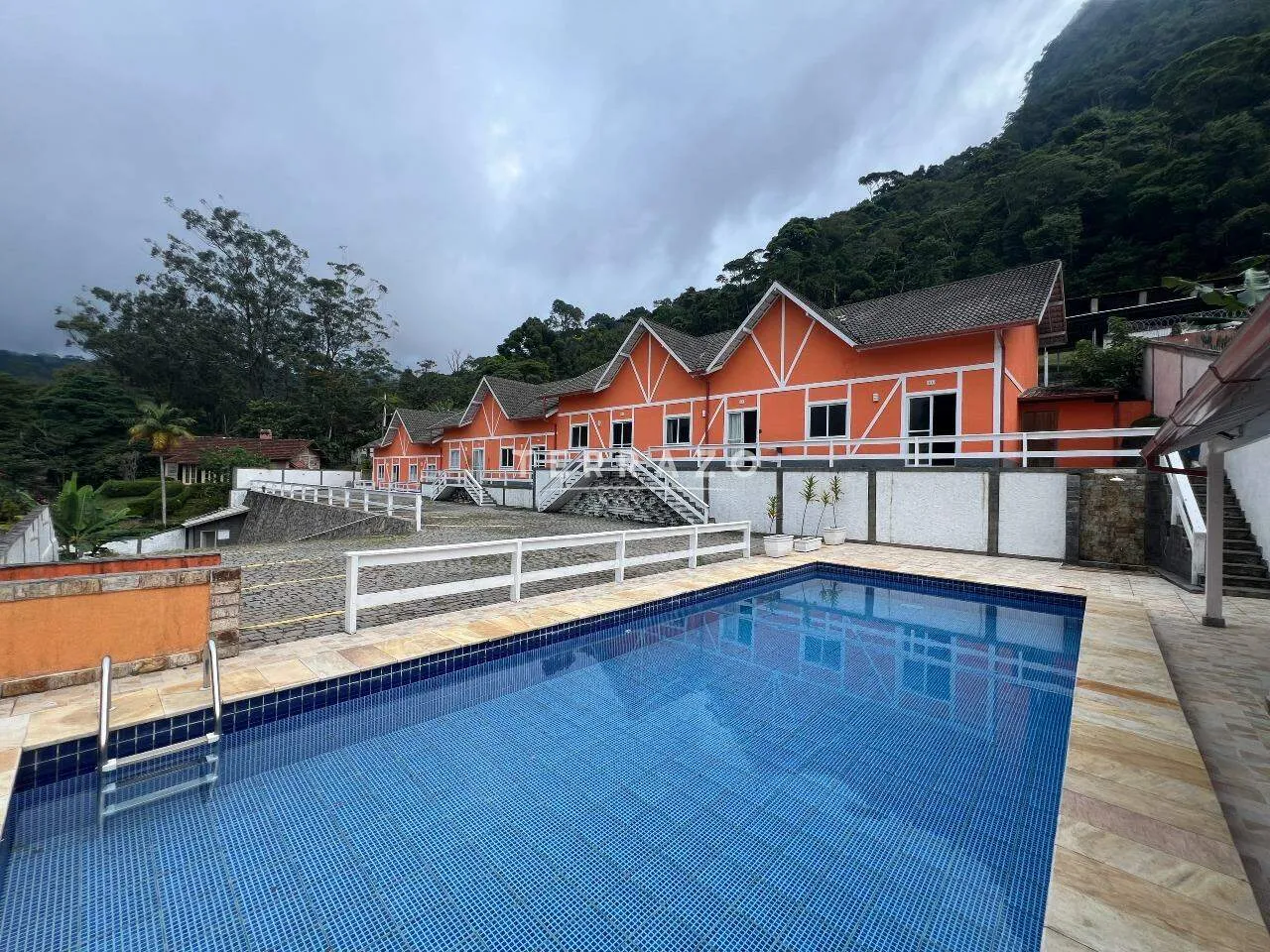 Casa em Condomínio à venda, 3 quartos, 1 suíte, Granja Guarani - Teresópolis/RJ
