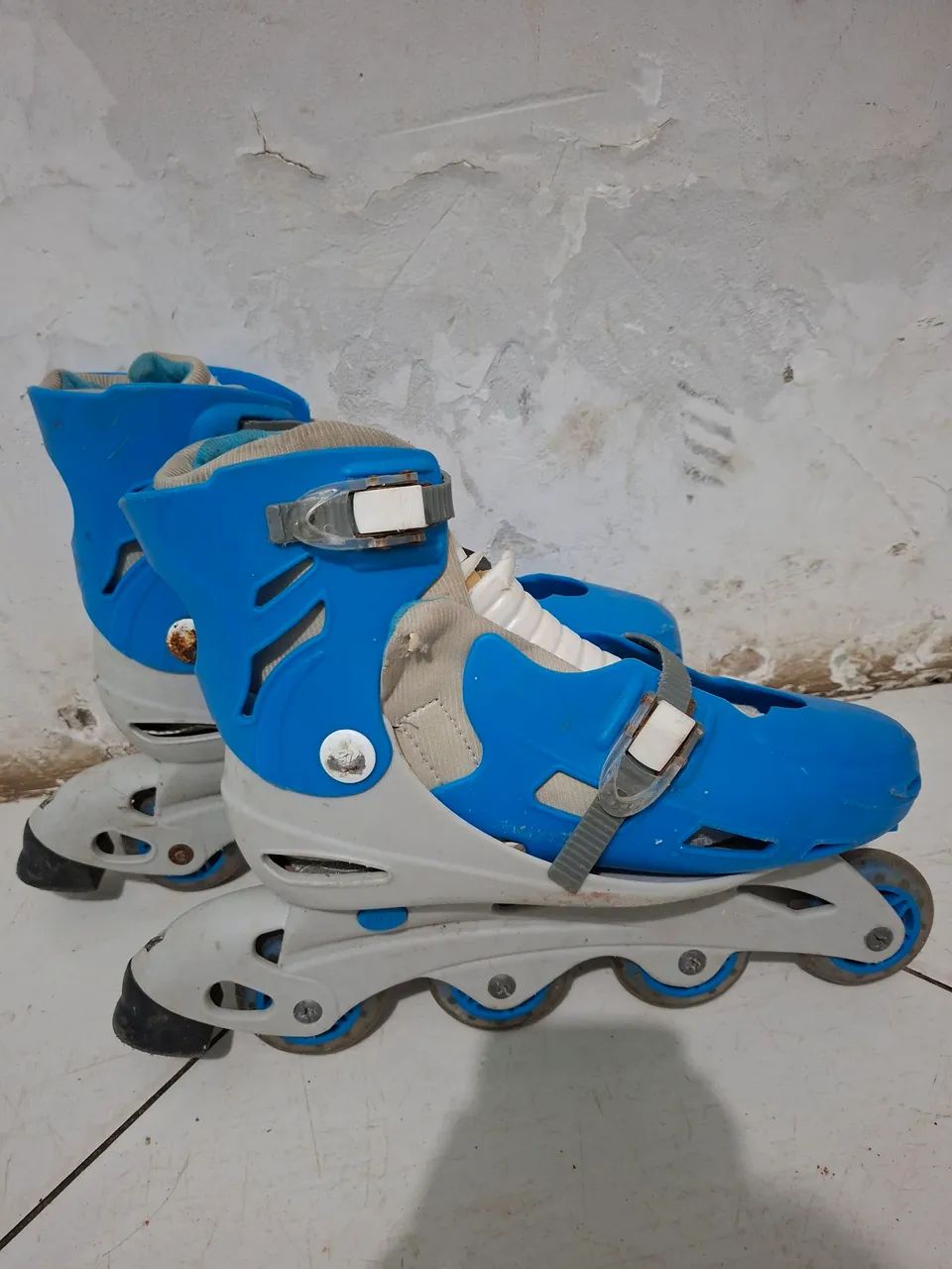 Vende-se patins