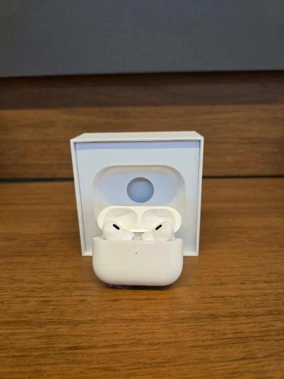 Apple AirPods Pro 2nd Generation White Sealed with Warranty64595543392002123