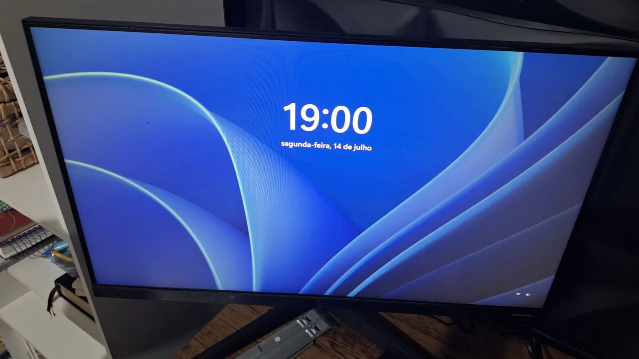 Monitor Samsung gammer 24" polegadas.