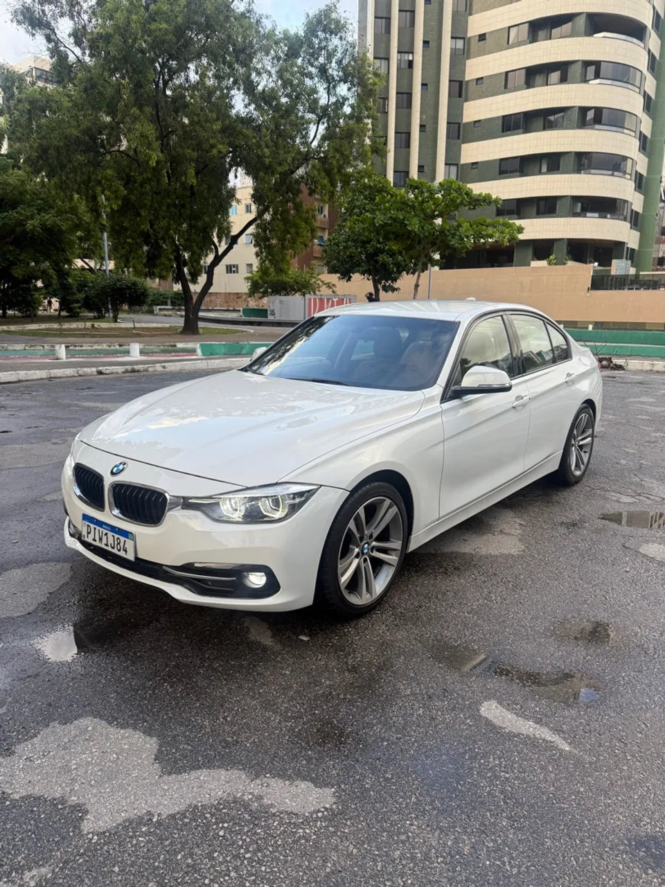 BMW 320i 2018
