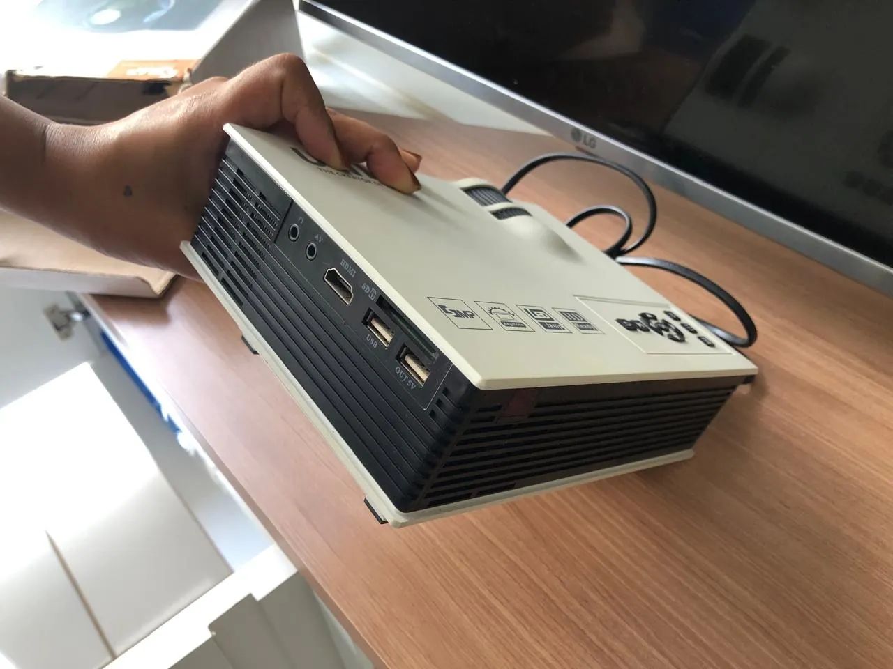 Projetor UNIC64300599222146124