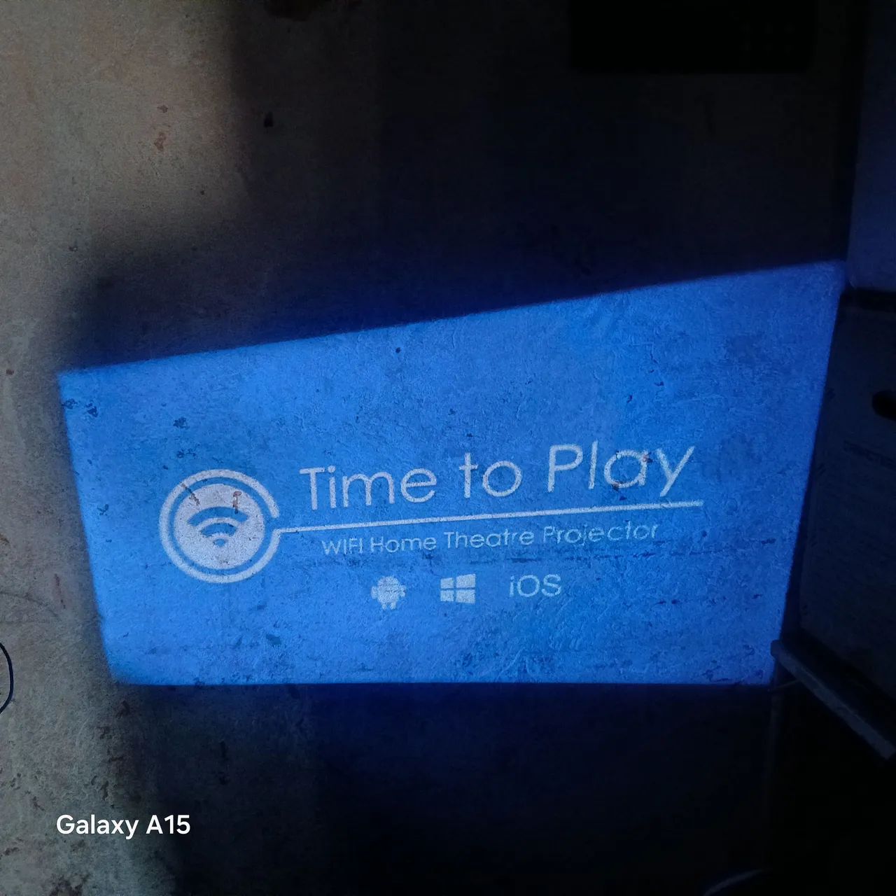 Projetor UNIC - Ótima Qualidade! - Foto 5