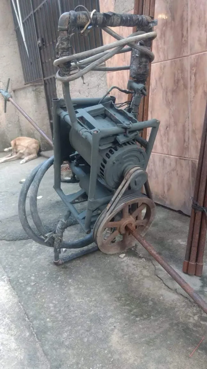 Máquina industrial elétrica para perfuração de poço artesiano