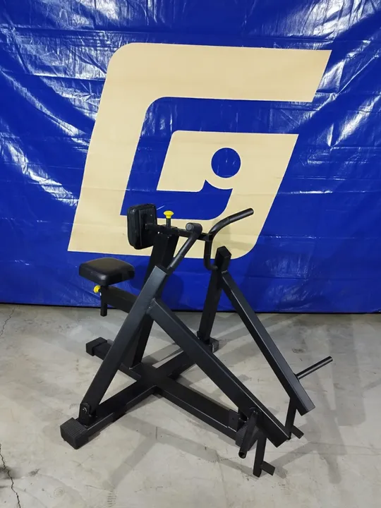 Máquina remada articulada