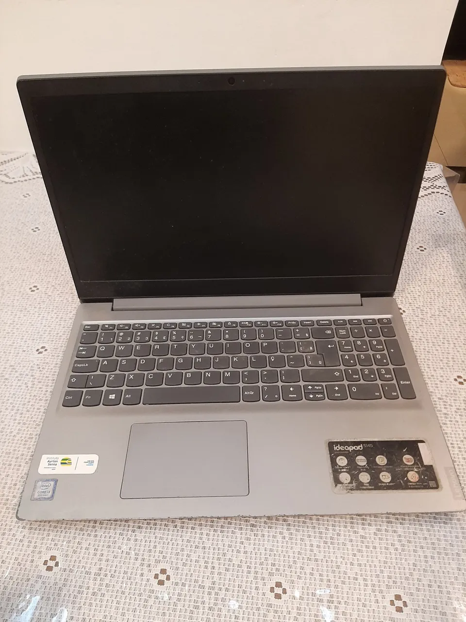 Vende-se Notebook Lenovo IdeaPad S145 com defeito