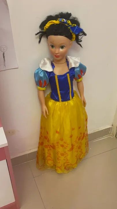 Boneca Branca de Neve - Usada