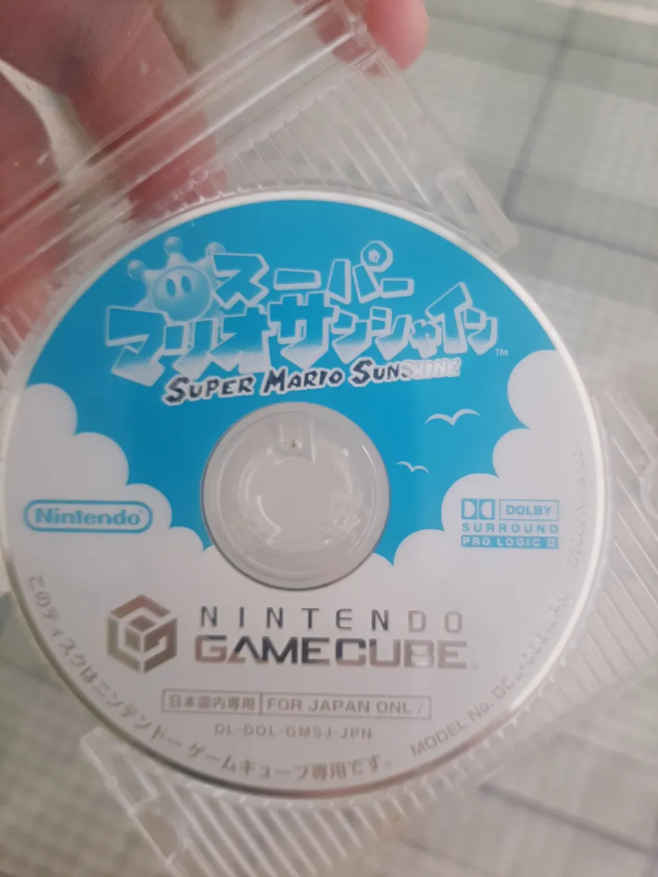 Mario sunshine japonês para game cube.