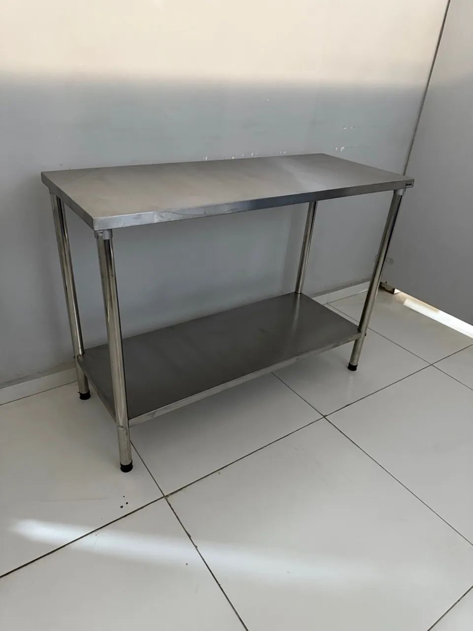 Mesa de Inox com Prateleira - Foto 5