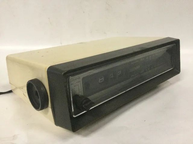 radio relogio antigo semp  - Foto 4