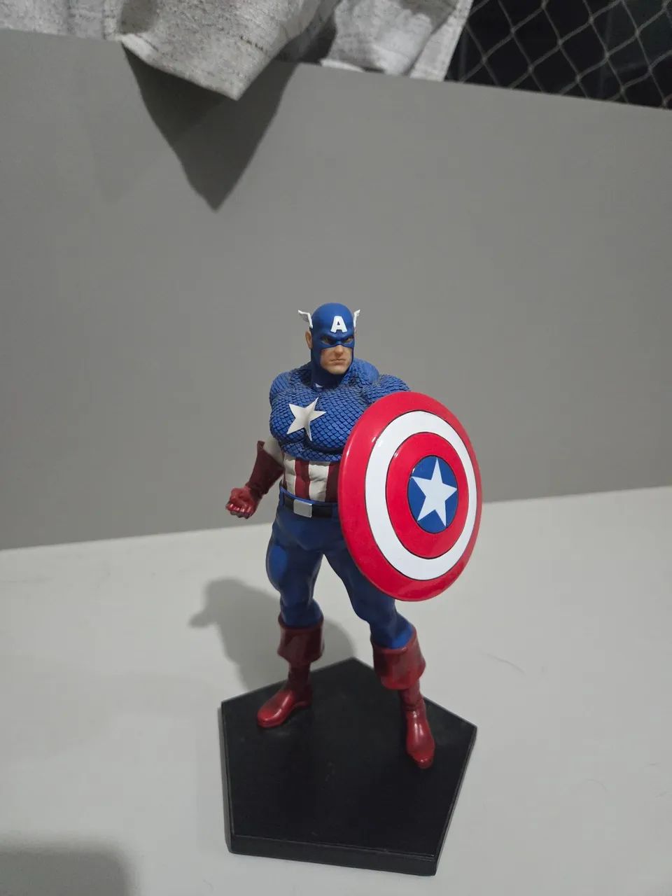 Capitão América Comics - Regular - Iron Studios 1/10 - Foto 5