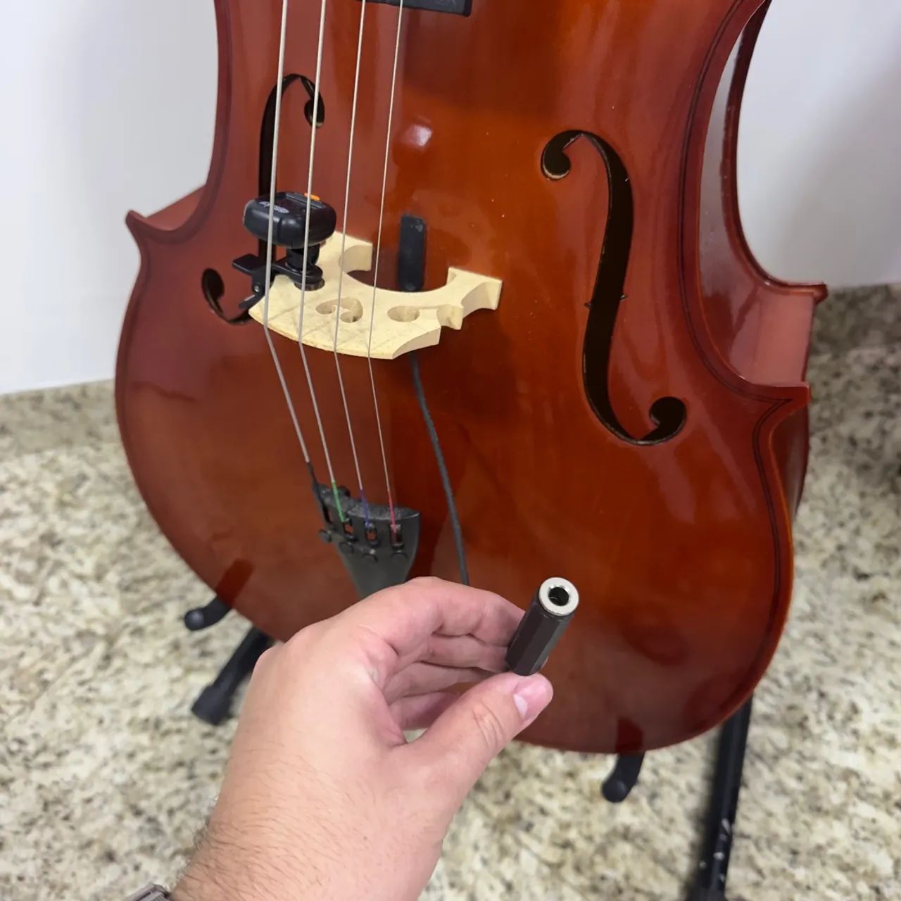 Violoncelo Jahnke 4/4 Microfonado Com Arco + Case + Suporte - Foto 4