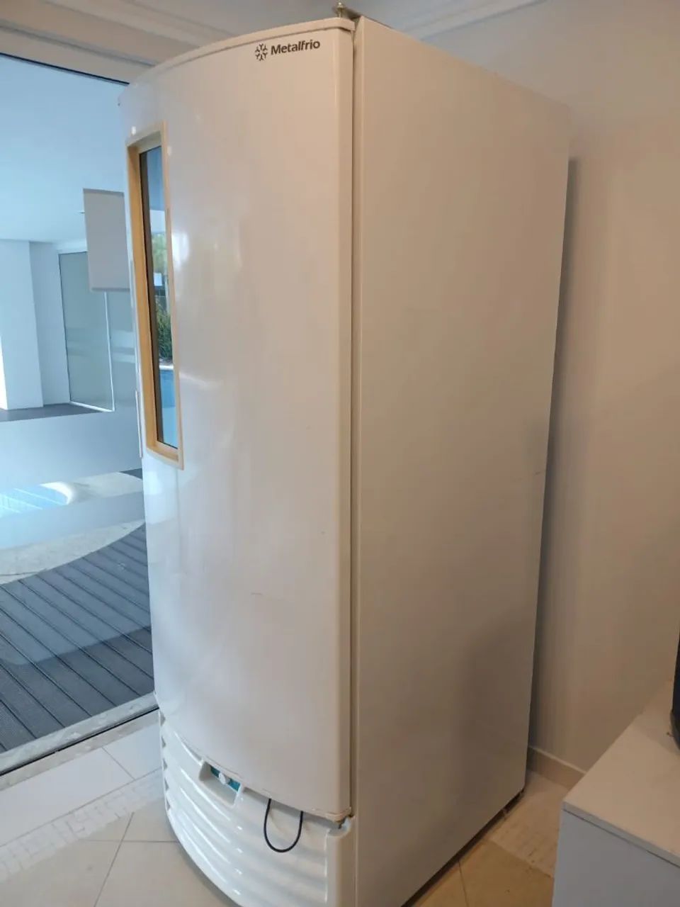 Freezer vertical Metalfrio  - Foto 3