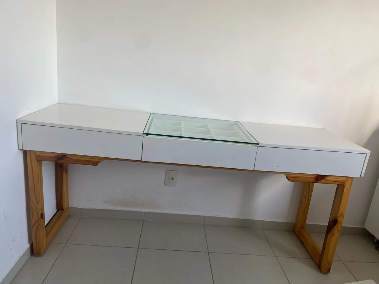 Penteadeira/Bancada de estudos