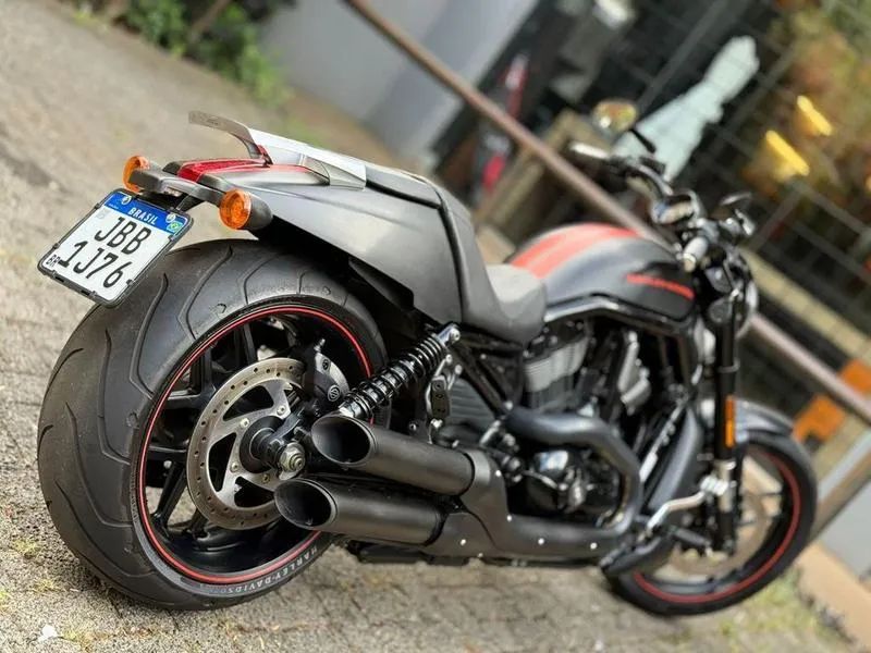 HARLEY-DAVIDSON VRSCDX 2014 - Foto 3