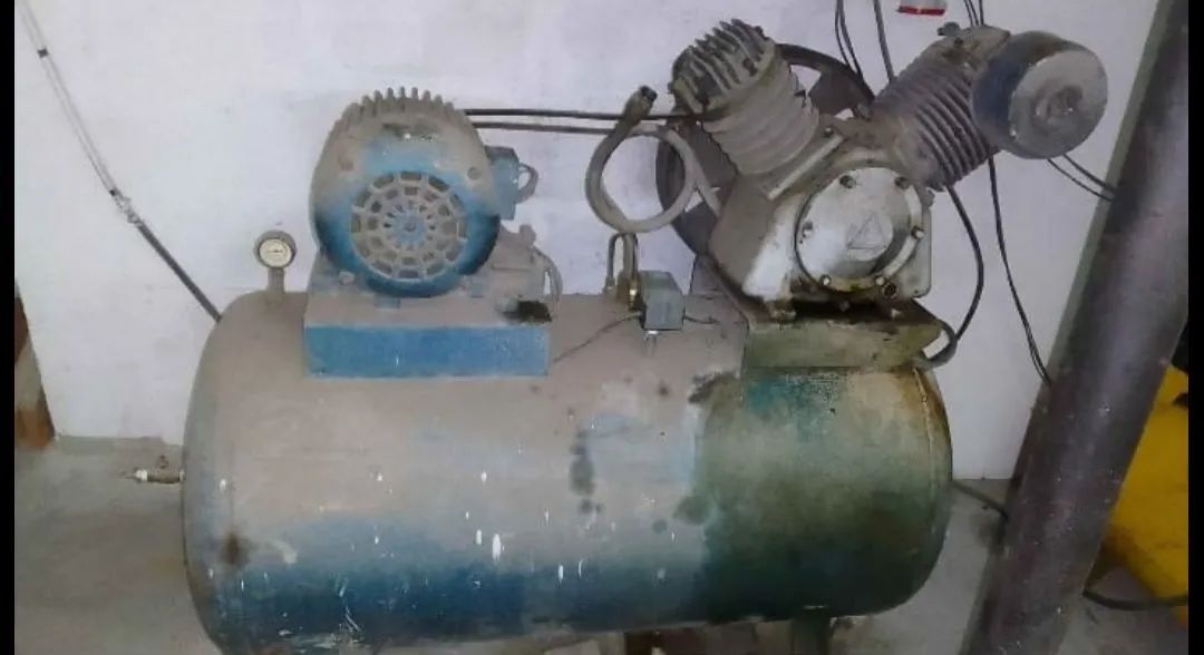 Compressor ar schultz 15 pés 5hp 350 litros