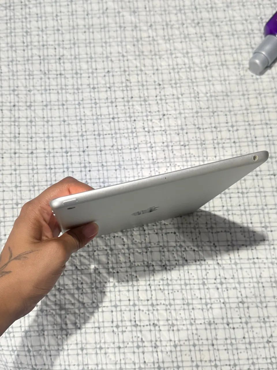 Apple IPad 6 geração 32 gigas  - Foto 2