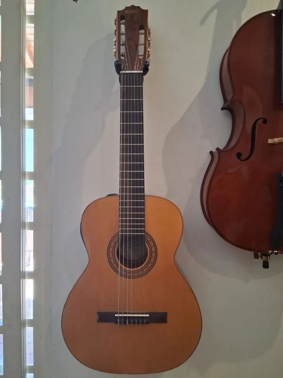 Vendo violão de 7 cordas 