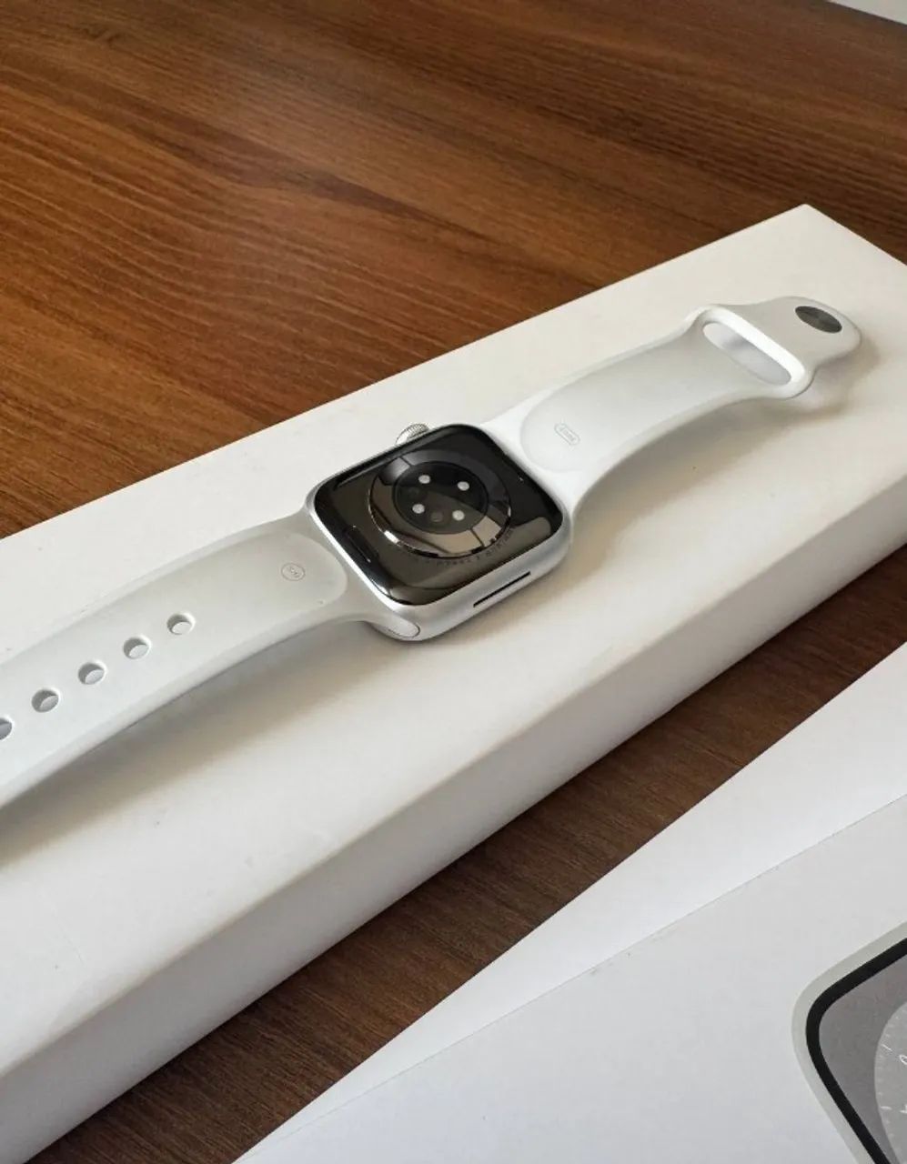 Apple Watch Series 8 GPS 41mm Prata + Pulseiras de Brinde - Foto 4