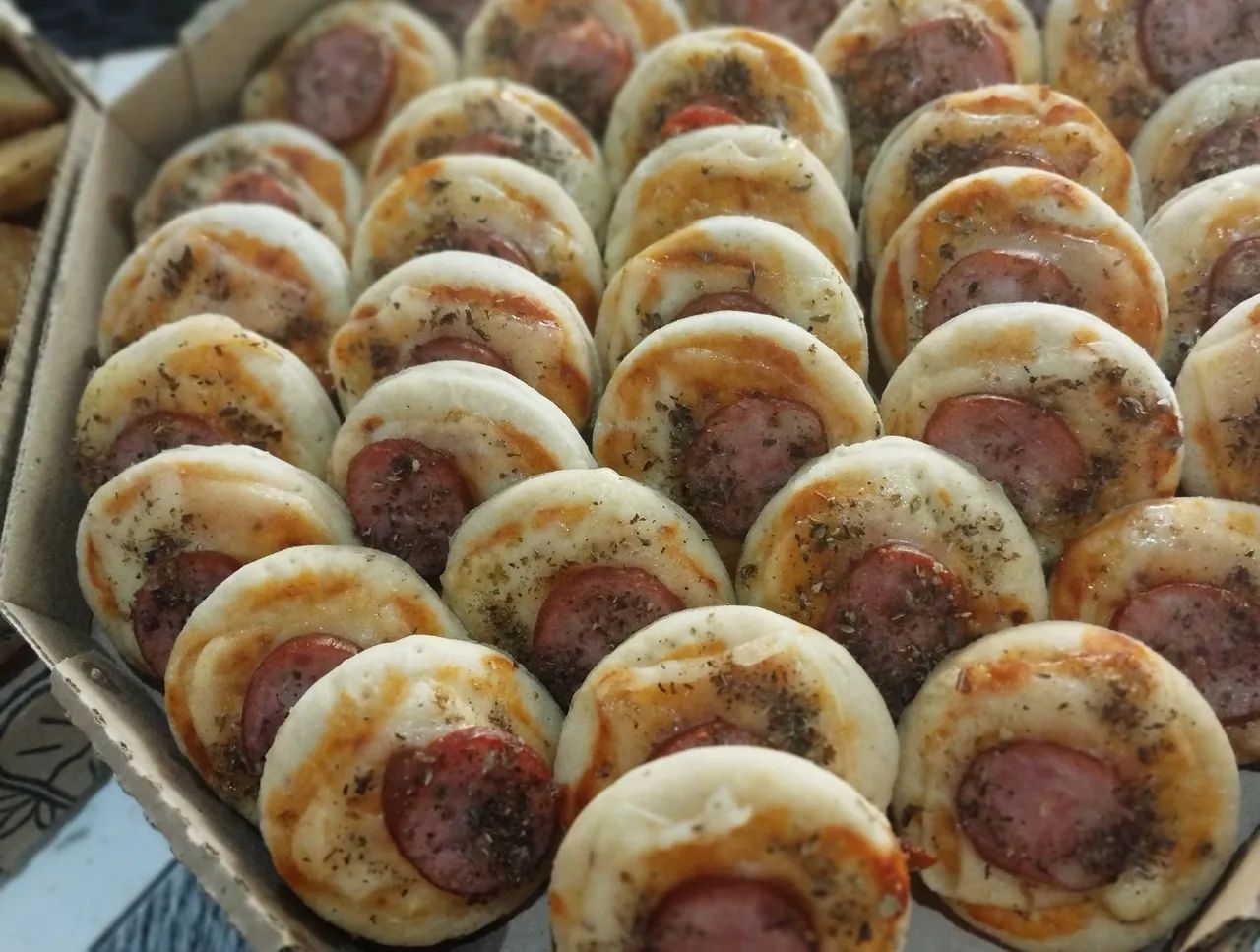 50 Mini pizza de festa 