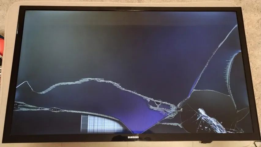 TV Samsung 32 Polegadas Tela Quebrada