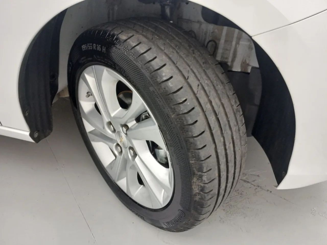 Chevrolet Onix Hatch LTZ 1.0 12V TB Flex Aut. 5P, foto 13 de 18