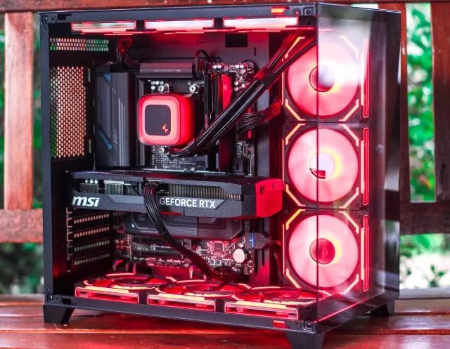 7800X3D - 32GB - RTX 5070Ti - Foto 2