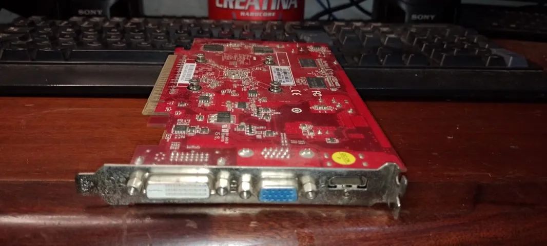 Placa de vídeo Radeon - Foto 4