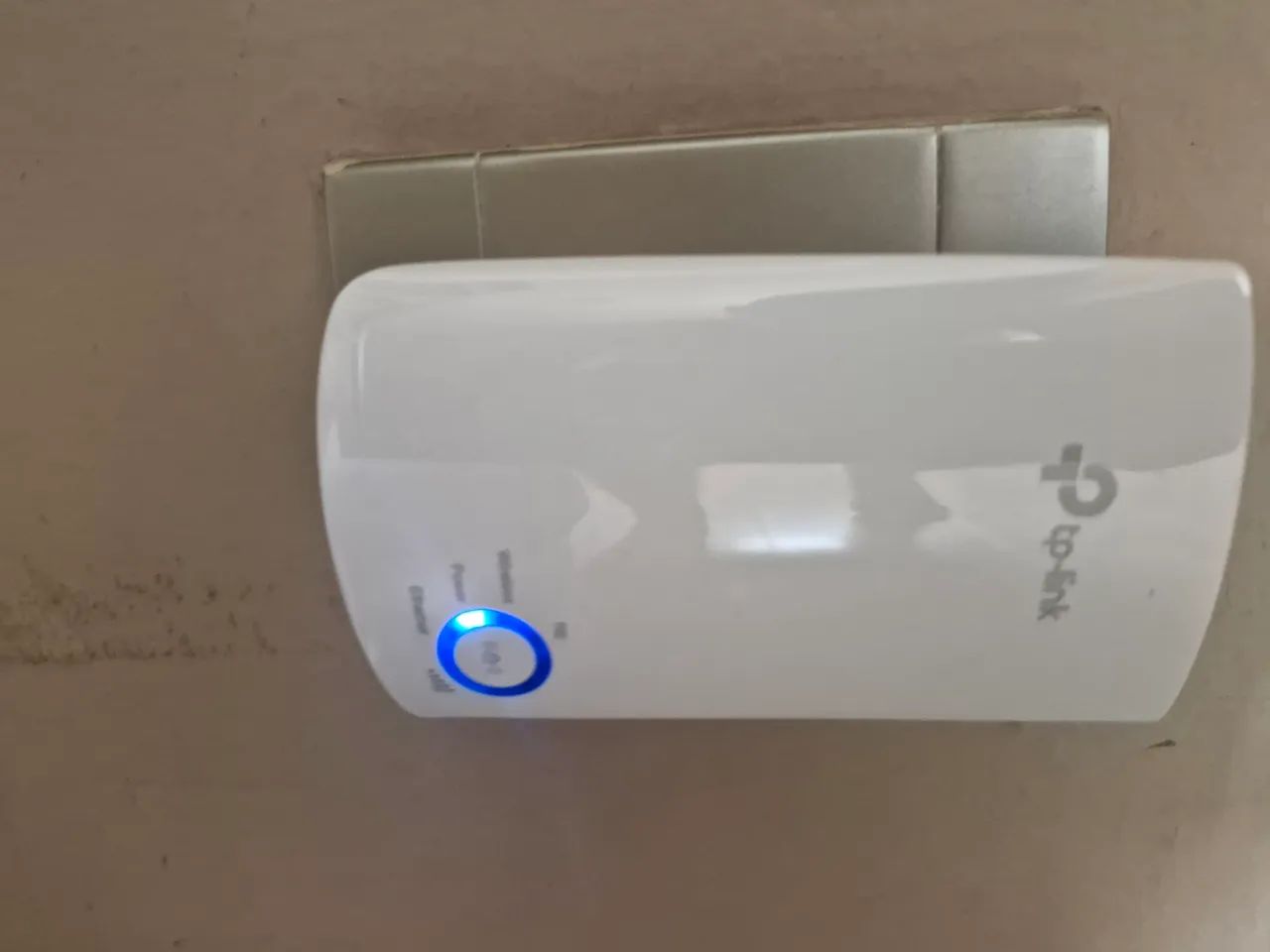 Repetidor de sinal Tp-link TL-WA850RE - Foto 4
