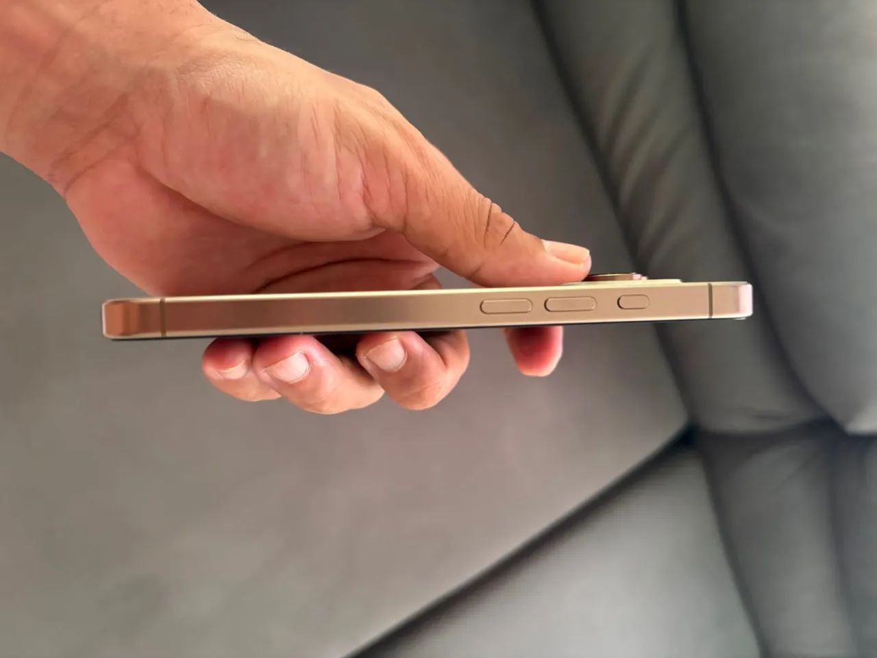 iPhone 16 Pro  - Foto 3
