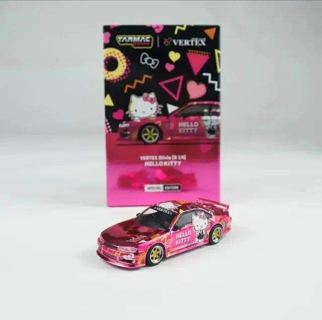 Miniatura 1/64 Tarmac Works Vertex Nissan Silvia S14 Hello Kitty