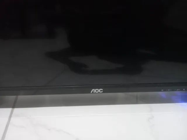 TV AOC 40" leia