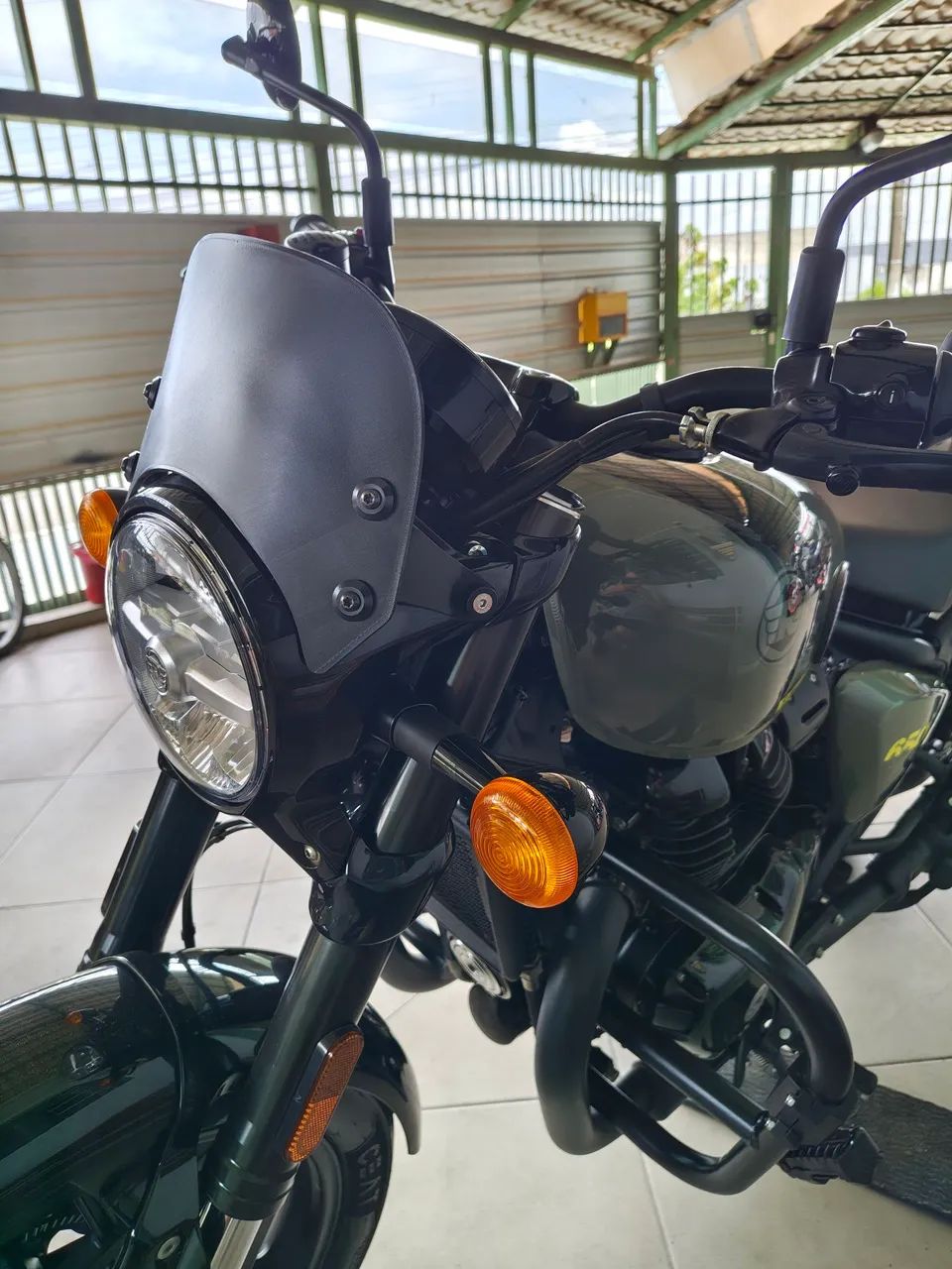 Shotgun 650  - Foto 2