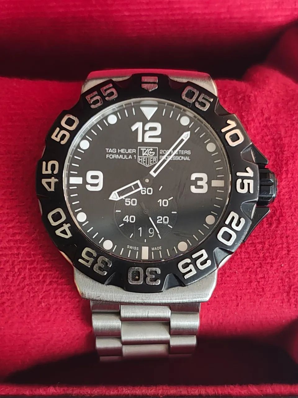 Relógio TAG HEUER Formula 1 Big Date Quartz 44mm