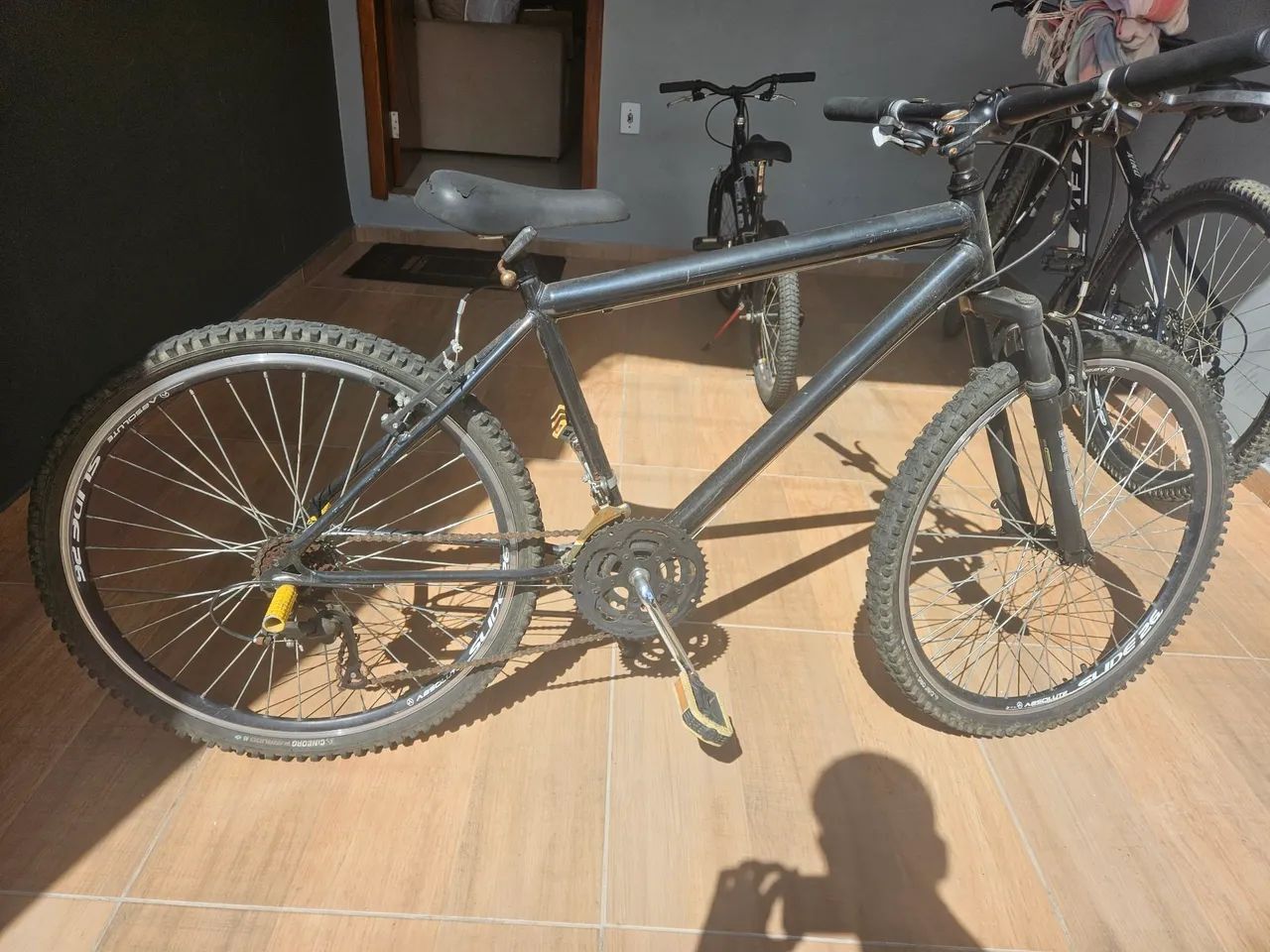Bicicleta Aro 26 com Marcha 7x3  - Foto 3