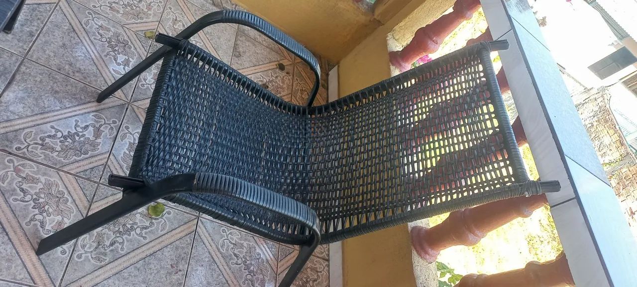 Jogo de Mesa e Cadeiras de Balanço  - Foto 4