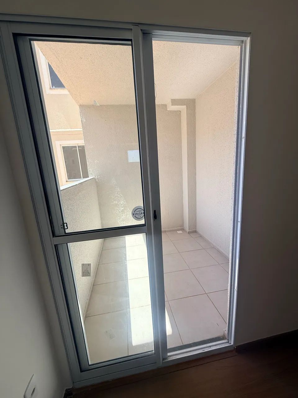 Apartamento novo 2 quartos e 1 banheiro com sacada  - Foto 3