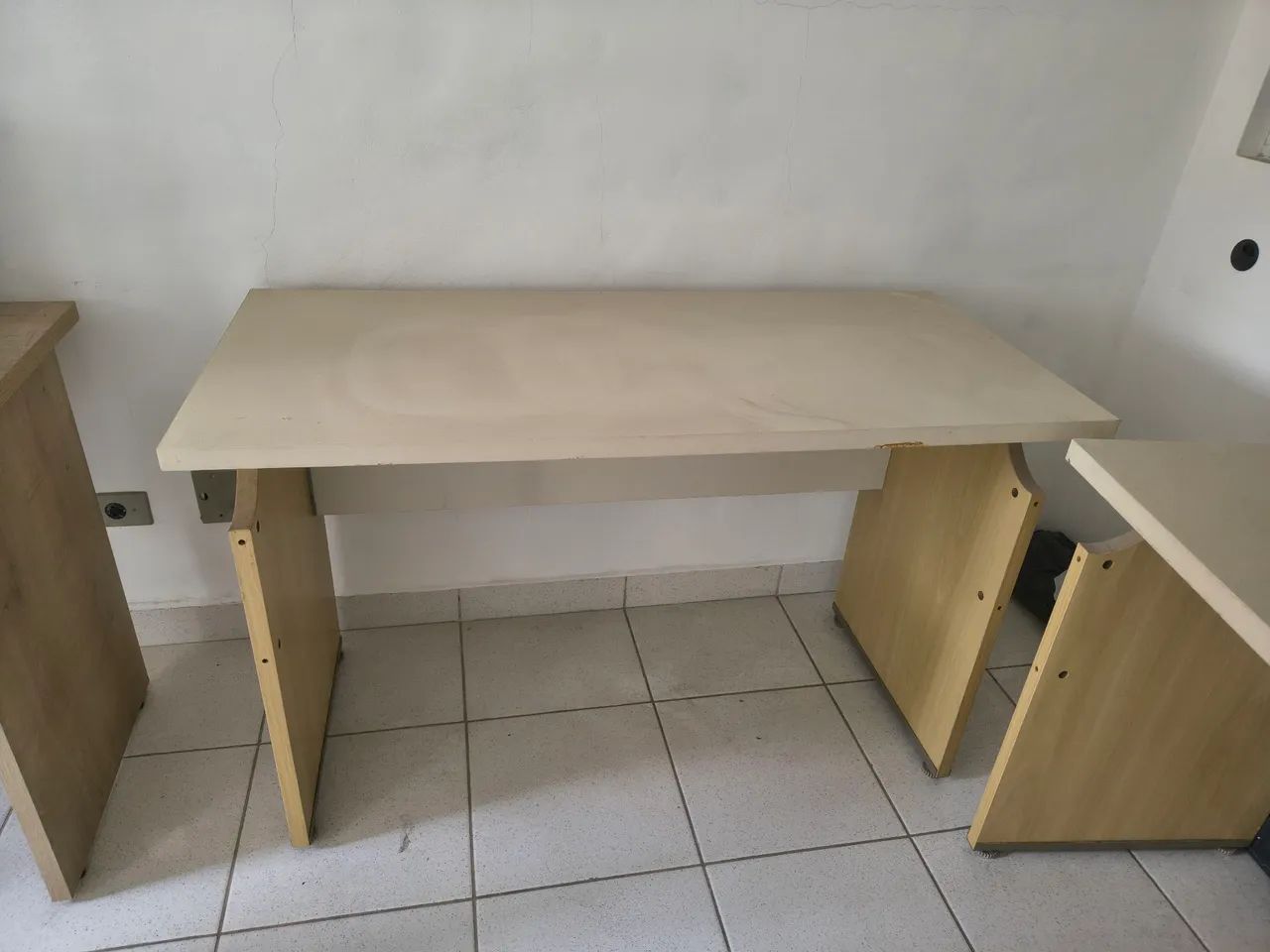 Mesas e cadeiras para escritorio - Foto 2