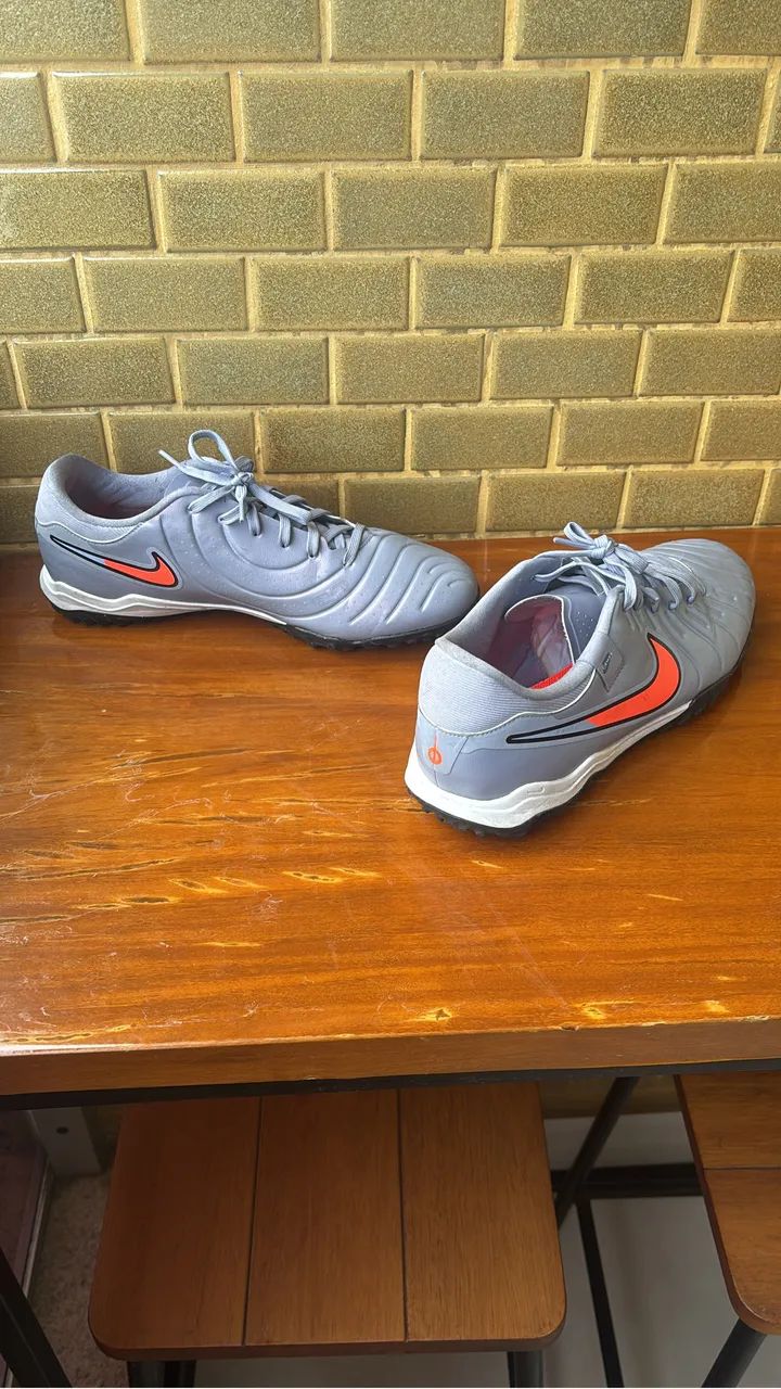 Chuteira Nike Tiempo 10 Academy - 41 Society