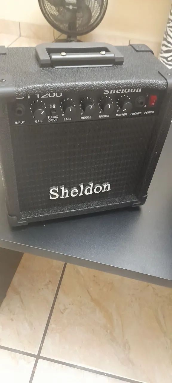 Amplificador guitarra Sheldon GT 1200  - Foto 3